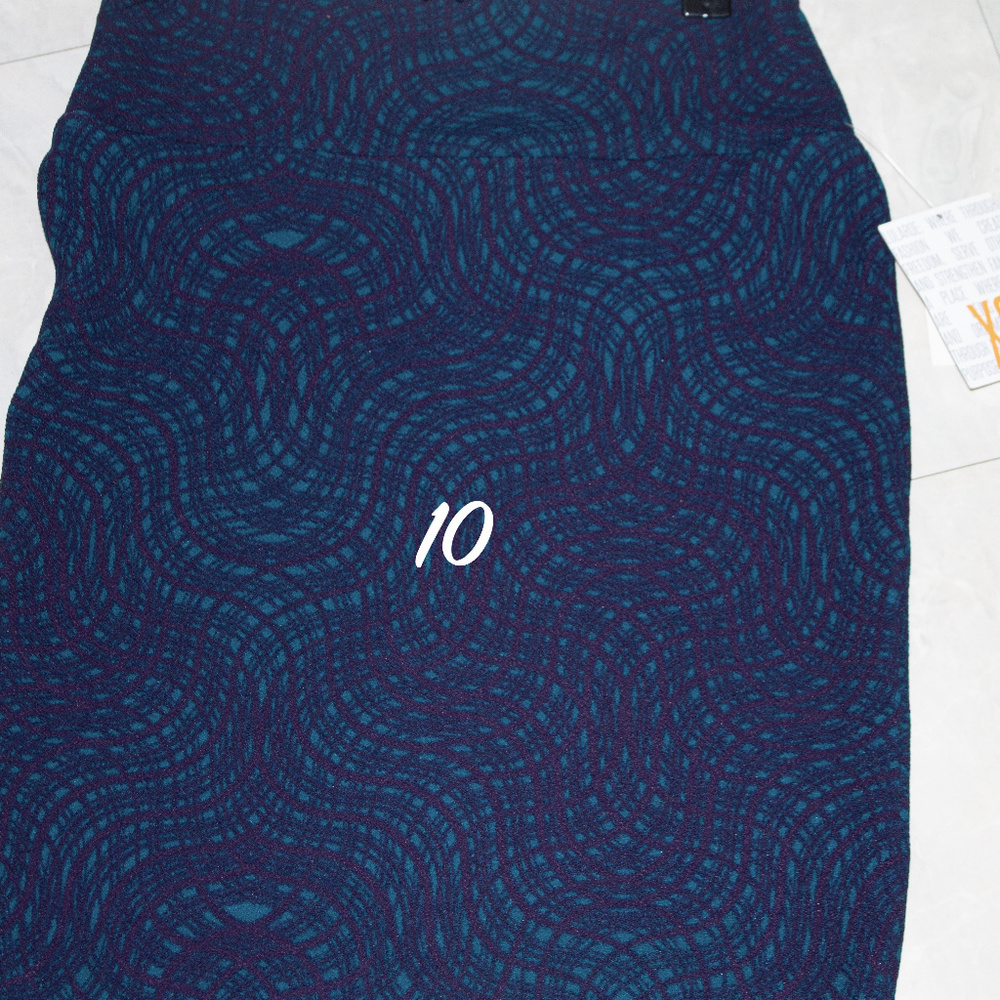 LuLaRoe Cassie XS skirts